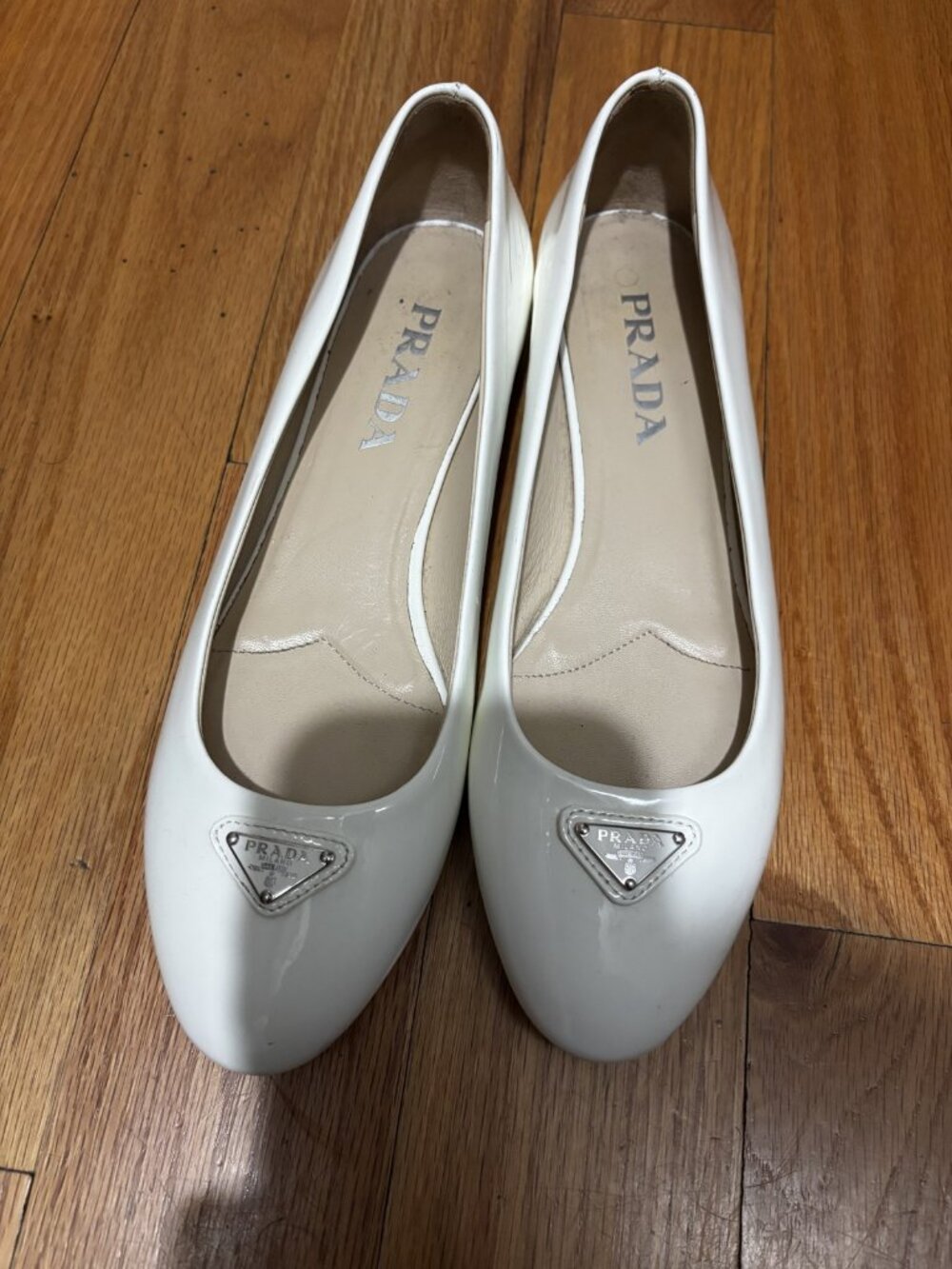 Prada white womans pump size 37.5 - Picture 8 of 9